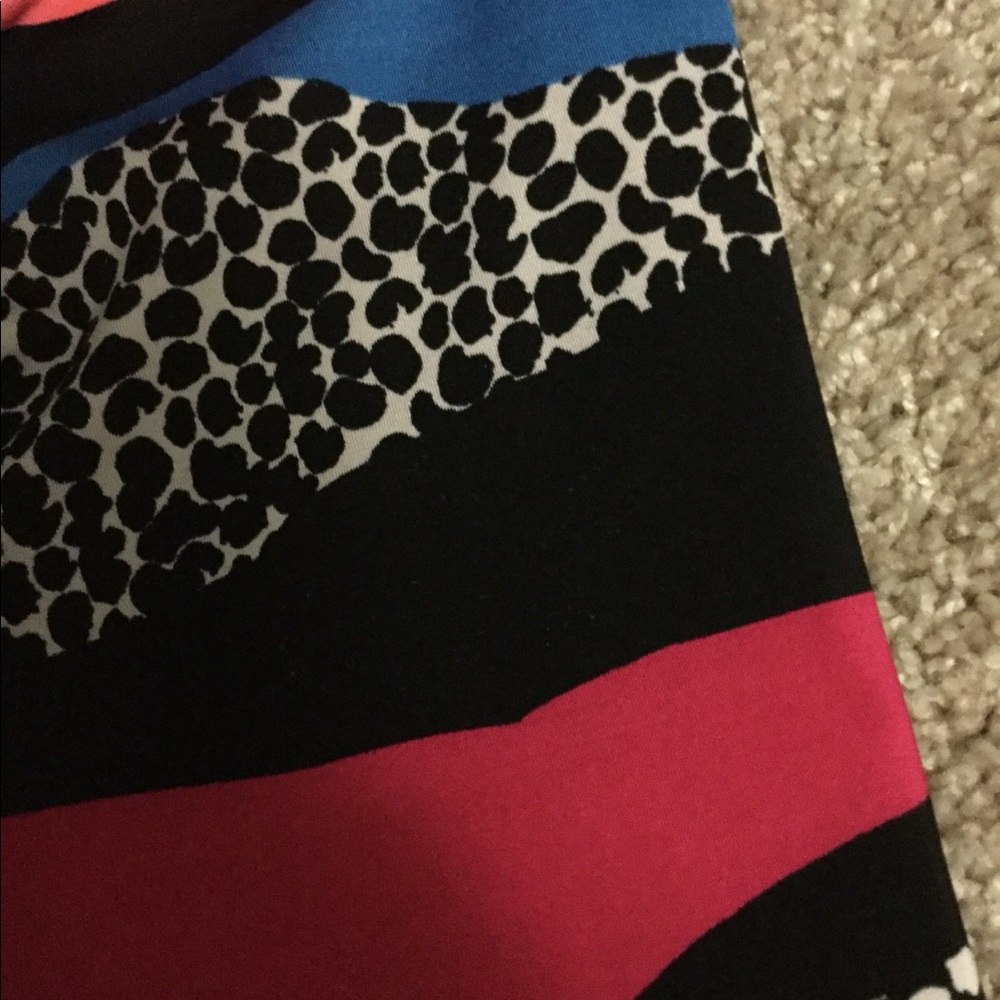 Patterned Leggings - Picture 8 of 8